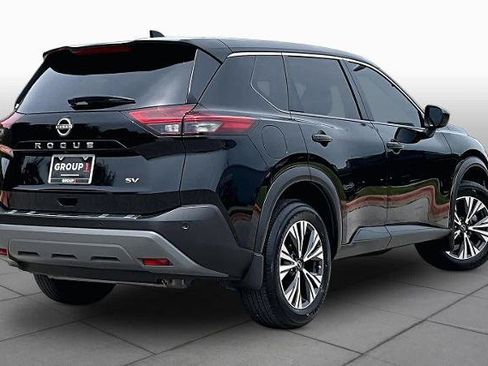 Certified 2023 Nissan Rogue SV FWD image 13