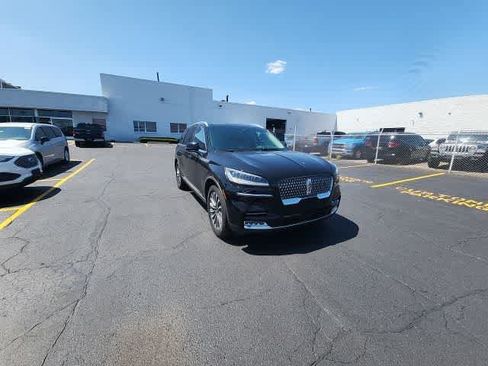 Used 2021 Lincoln Aviator Reserve w/ Equipment Group 201A AWD/4WD image 7