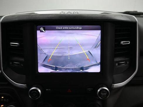Used 2020 RAM 1500 Big Horn AWD/4WD image 16