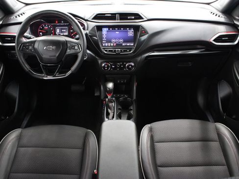 Used 2023 Chevrolet TrailBlazer RS w/ Convenience Package FWD image 29