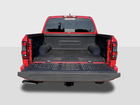 New 2026 Nissan Frontier SV image 8