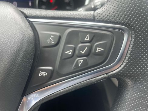 Used 2024 Chevrolet Equinox LS w/ LS Convenience Package FWD image 21