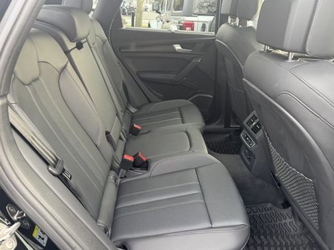 Certified 2025 Audi Q5 2.0T Premium w/ Convenience Plus Package image 32