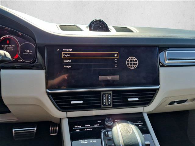 Used 2022 Porsche Cayenne Turbo AWD/4WD image 11