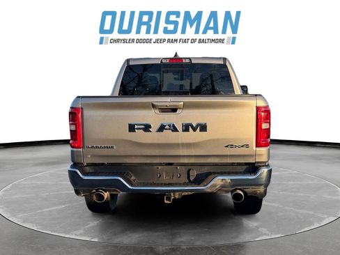 Used 2025 RAM 1500 Laramie AWD/4WD image 5