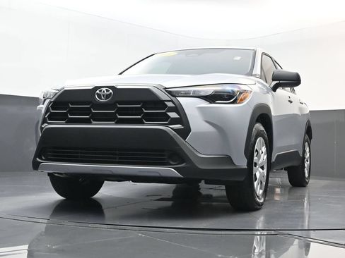 Used 2026 Toyota Corolla Cross L FWD image 27