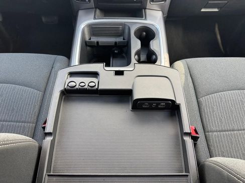 Used 2023 RAM 1500 Classic Warlock AWD/4WD image 17