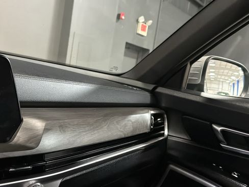 Used 2024 Kia Telluride EX X-Line AWD/4WD image 18