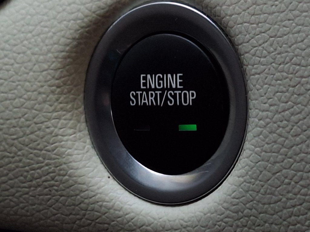 Used 2024 Chevrolet Malibu LT FWD image 24