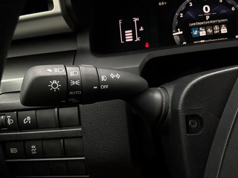 New 2026 Toyota Tacoma SR5 RWD image 31