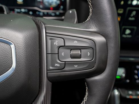 Used 2025 GMC Sierra 1500 Denali Ultimate image 32