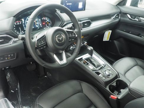 New 2025 MAZDA CX-5 AWD 2.5 S w/ Premium Plus Pkg image 9