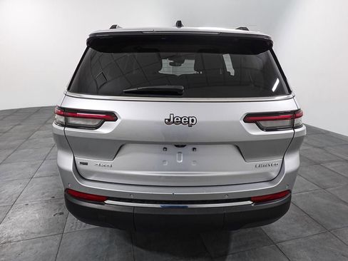 Used 2022 Jeep Grand Cherokee L Limited image 5