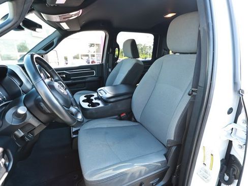 Used 2024 RAM 2500 Big Horn AWD/4WD image 23