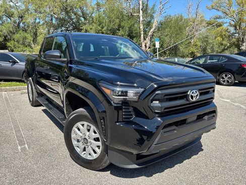 Used 2026 Toyota Tacoma SR RWD image 4