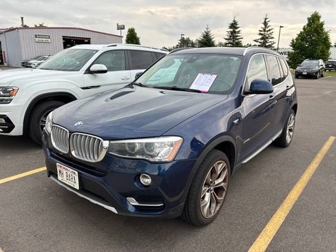 Used 2016 BMW X3 xDrive28i AWD/4WD image 11