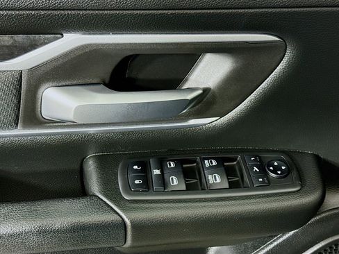 Used 2019 RAM 1500 Big Horn image 22