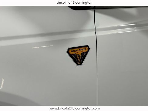 Used 2023 Ford Bronco Badlands w/ Sasquatch Package image 9