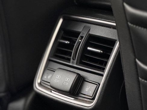 Used 2021 Subaru Forester Touring w/ Popular Package #2 image 16