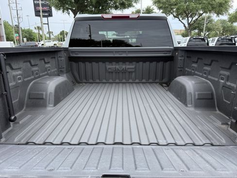 Used 2025 GMC Sierra 1500 AT4 image 30