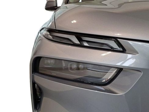 Certified 2025 BMW X7 xDrive40i image 9