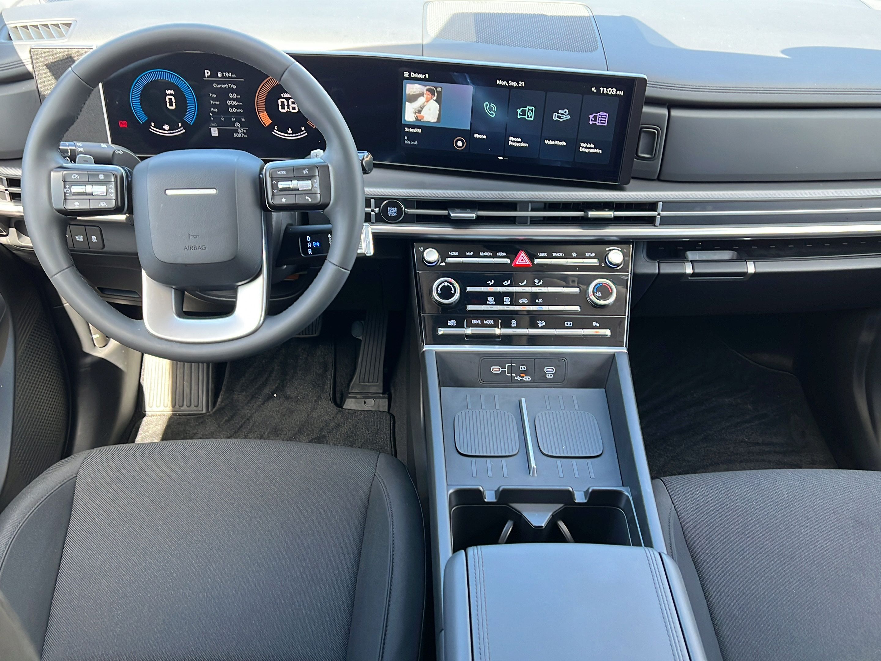 Certified 2024 Hyundai Santa Fe SE FWD image 14
