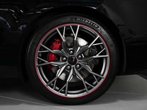 Used 2023 Chevrolet Corvette Stingray Preferred Cpe w/ Z51 Performance Package RWD image 19