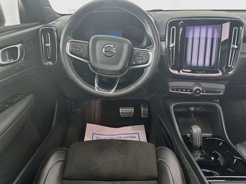 Used 2021 Volvo XC40 P8 Recharge w/ Advanced Package AWD/4WD image 22