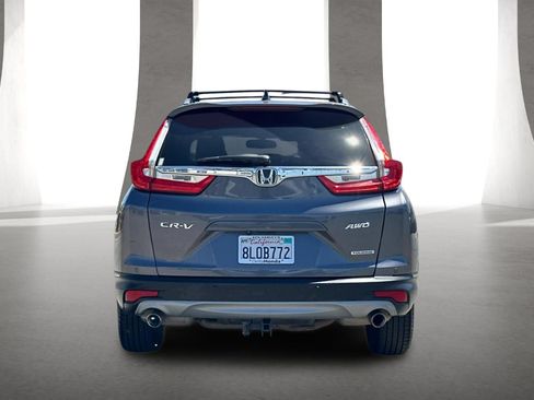 Used 2018 Honda CR-V Touring image 5