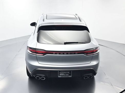 Certified 2026 Porsche Macan AWD/4WD image 35