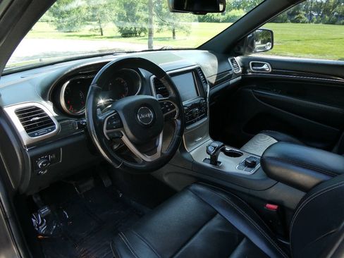 Used 2014 Jeep Grand Cherokee Overland AWD/4WD image 11