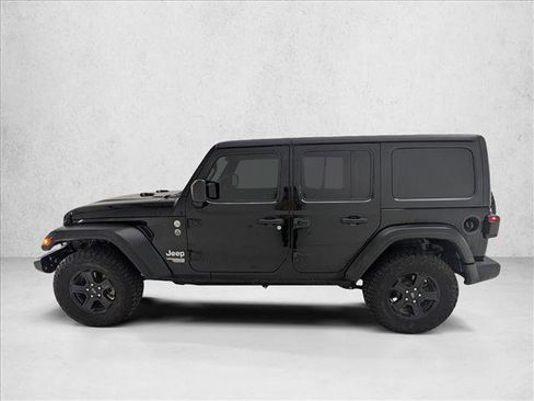 Used 2019 Jeep Wrangler Unlimited Sport S AWD/4WD image 9