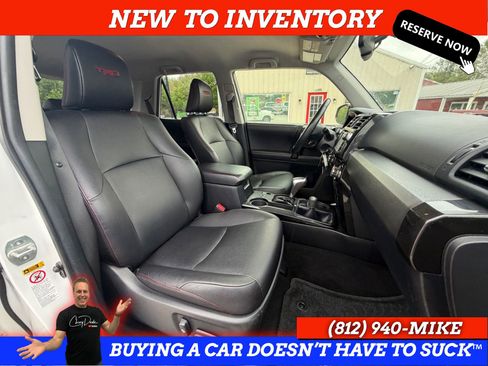 Used 2018 Toyota 4Runner TRD Off-Road Premium AWD/4WD image 20