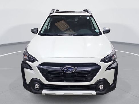 Used 2024 Subaru Outback Touring w/ Tech Package 3 AWD/4WD image 2