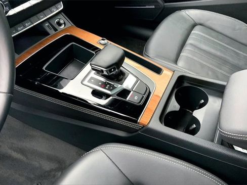 Certified 2023 Audi Q5 2.0T Premium Plus w/ Premium Plus Package image 17