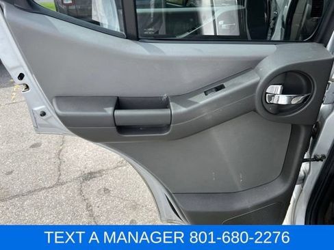 Used 2011 Nissan Xterra X AWD/4WD image 25