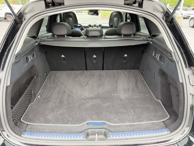 Used 2023 Mercedes-Benz GLC 300 4MATIC image 11