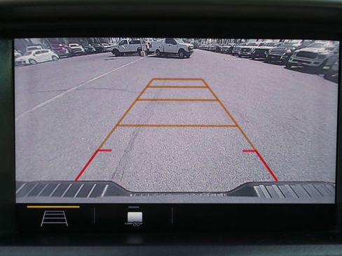 Used 2020 Chevrolet Colorado LT w/ Colorado RST Special Edition image 36