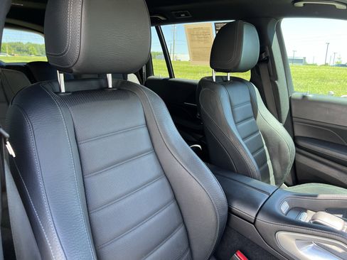 Certified 2023 Mercedes-Benz GLS 450 4MATIC image 35