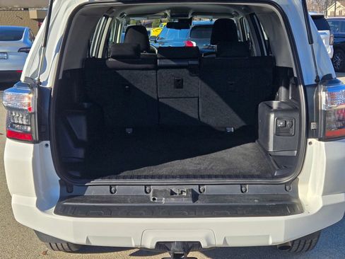 Used 2024 Toyota 4Runner SR5 image 19