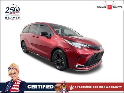 Used 2025 Toyota Sienna XSE w/ XSE Plus Package