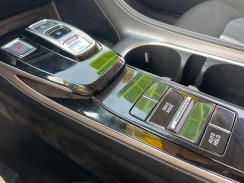 Used 2022 Hyundai Sonata SE w/ Cargo Package FWD image 20