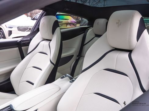 Certified 2020 Ferrari GTC4Lusso image 21