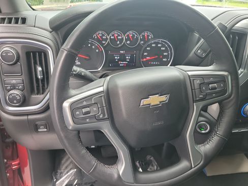 Used 2022 Chevrolet Silverado 1500 LT RWD image 23