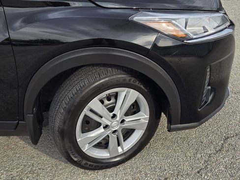Certified 2024 Nissan Kicks S image 6