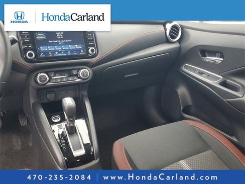 Used 2024 Nissan Versa SR w/ Trunk Package image 29