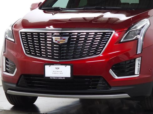 Certified 2024 Cadillac XT5 Premium Luxury w/ Technology Package AWD/4WD image 12