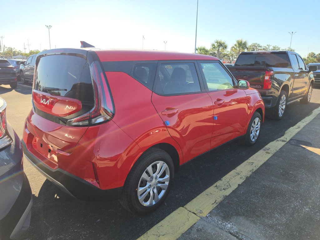 Certified 2023 Kia Soul S FWD image 20