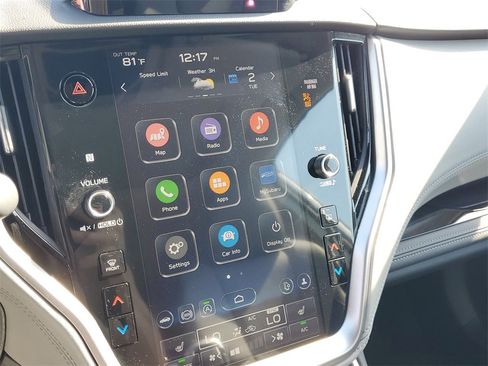 Used 2024 Subaru Outback Limited image 28