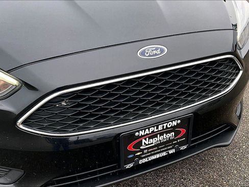 Used 2015 Ford Focus SE w/ Equipment Group 201A image 28